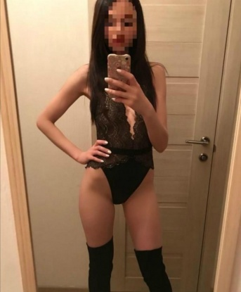 💋 Со мной ты окунешься в мир страсти и наслаждения, наша встреча будет запоминающейся. Я умею создавать атмосферу, в которой ты полностью расслабишься и получишь все, чего желаешь. Мои услуги разнообразны и могут удовлетворить самые сокровенные фантазии. 😈 Уверена, что тебе понравится мой огонек и энергия, которые я отдаю нашей встрече. Я могу быть твоей нежной девочкой или страстной госпожой - это зависит только от твоих желаний. Обещаю, фото полностью соответствуют реальности, и ты останешься доволен. 📸✨ Не откладывай на потом, позвони мне прямо сейчас и устрой настоящий праздник для своей души и тела. Со мной ты откроешь новые грани удовольствия. Жду нашу встречу, чтобы сделать твои фантазии реальностью. 💫💖 Москва Елизавета